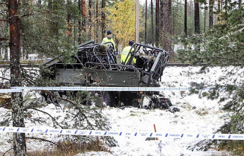 Finlandia: czterech zabitych w zderzeniu pociągu i pojazdu wojskowego. Do kolizji doszło ok. godz. 8