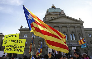 Agencja EFE: rząd Katalonii nie uznał decyzji Madrytu, chce działać nadal