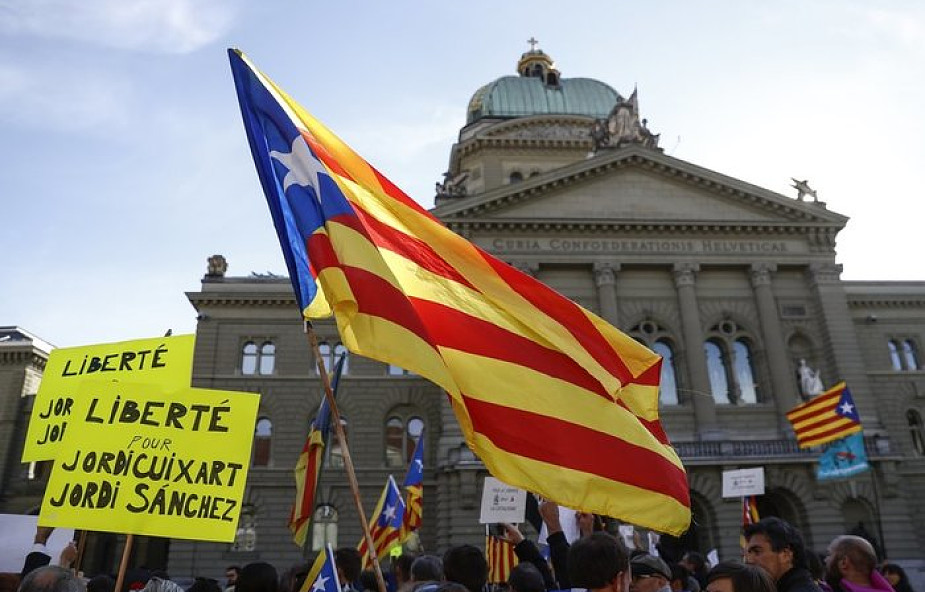 Agencja EFE: rząd Katalonii nie uznał decyzji Madrytu, chce działać nadal