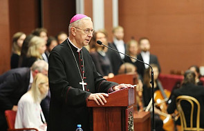 Przewodniczący Episkopatu: współczujemy i modlimy się za poszkodowanych przez orkan Ksawery