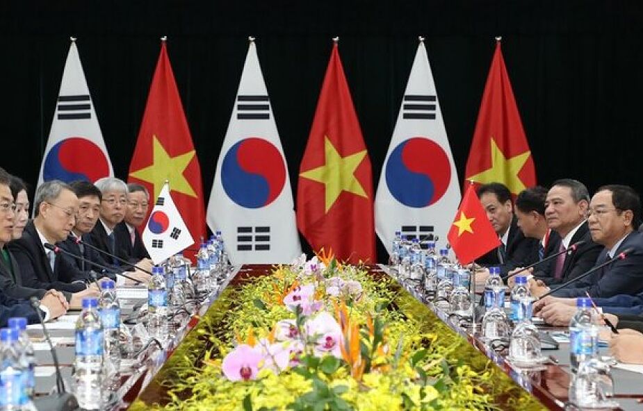 Przywódcy Chin i Japonii za pogłębieniem współpracy w sprawie Korei Płn.
