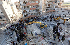 Iran: koniec akcji ratunkowej po trzęsieniu ziemi, w którym zginęło 530 osób