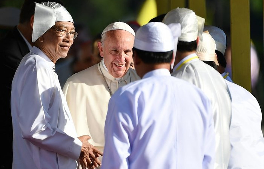 Rzecznik Watykanu po spotkaniu papieża z przywódcami religijnymi Mjanmy