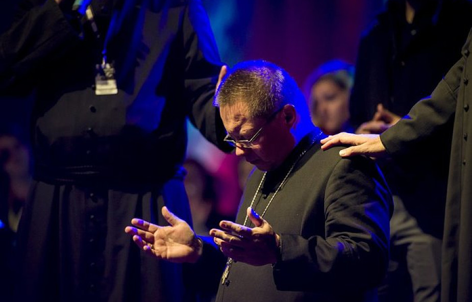 Arcybiskup Ryś uklęknął przed młodymi i poprosił ich tylko o jedno