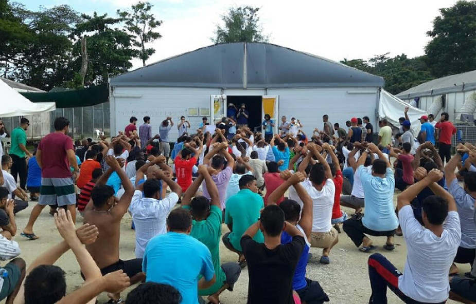 ONZ wzywa Canberrę do opieki nad migrantami w likwidowanym obozie