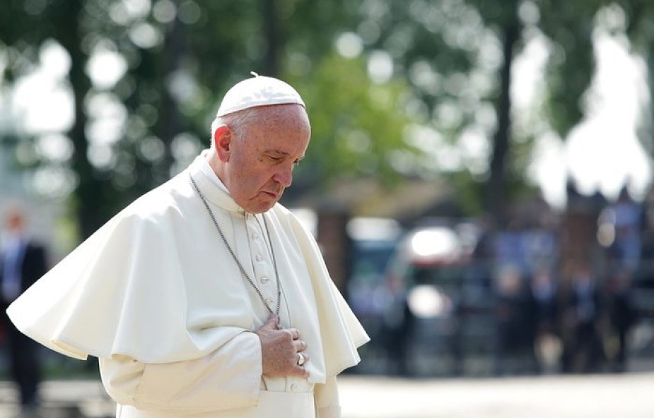 Watykan: papież pomoże ofiarom trzęsienia ziemi na Ischii