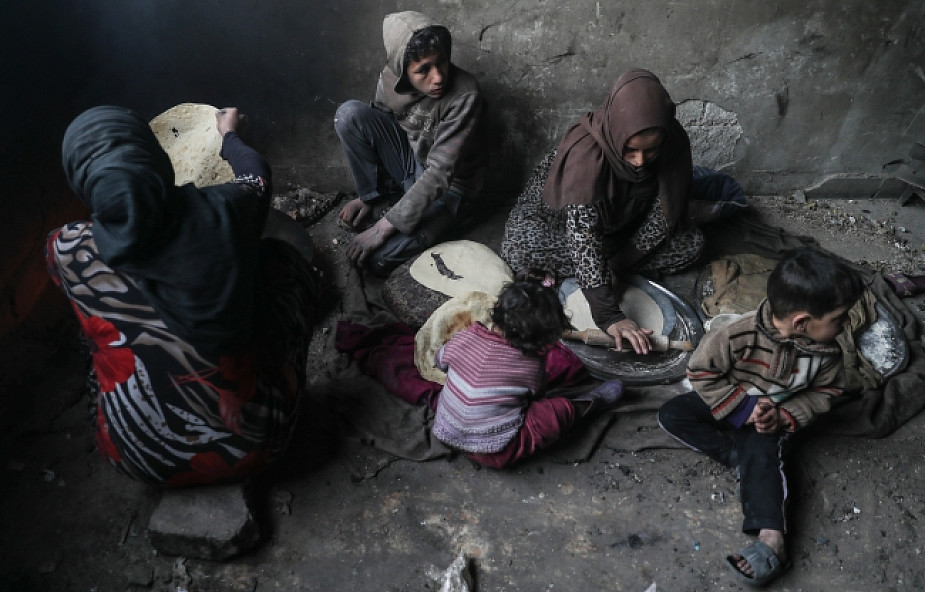 Syria: ewakuacja chorych z oblężonej enklawy w pobliżu Damaszku