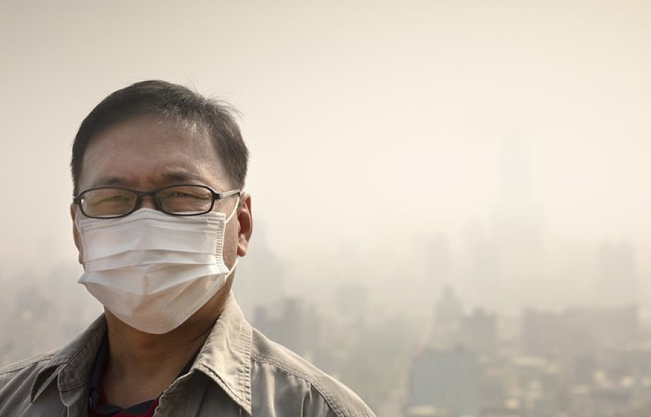 Chiny walczą z zanieczyszczeniem; tysiące ludzi bez ogrzewania