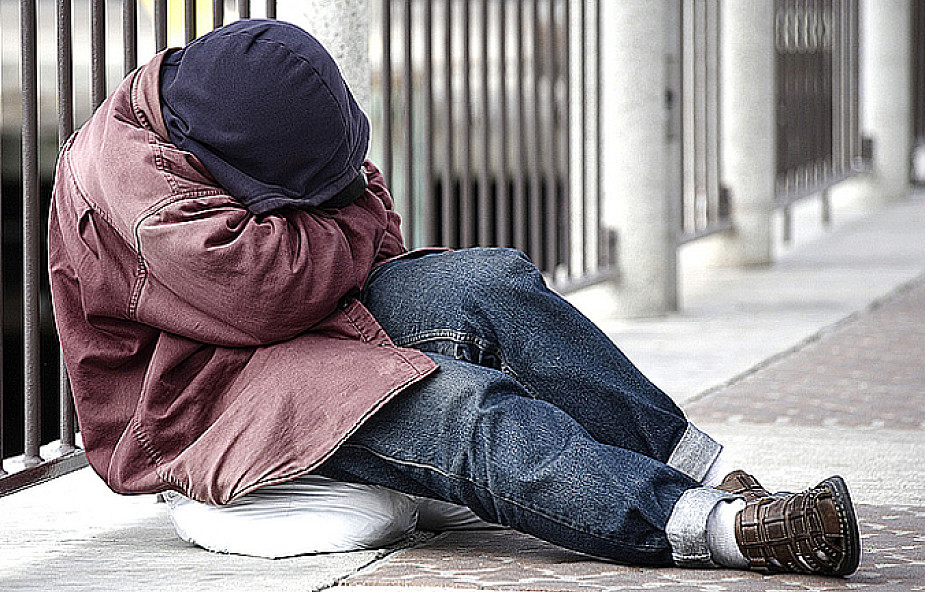 Kraków: pomoc dla bezdomnych i potrzebujących w okresie zimy