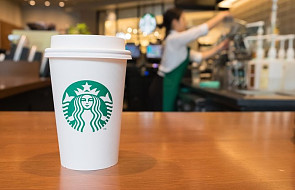 Starbucks zatrudni 10000 uchodźców