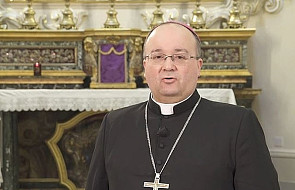 Abp Malty: "jeśli nie zgadzają się z papieżem, to wiedzą gdzie są drzwi"