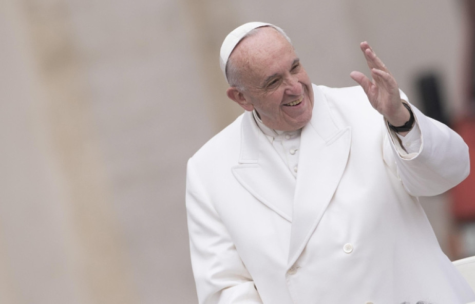 Papież podziękował rodzinom ofiar zamachu w Dhace