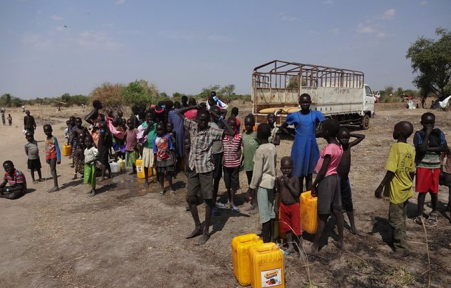 Do Ugandy uciekło już 700 tys. osób z Sudanu Pd.