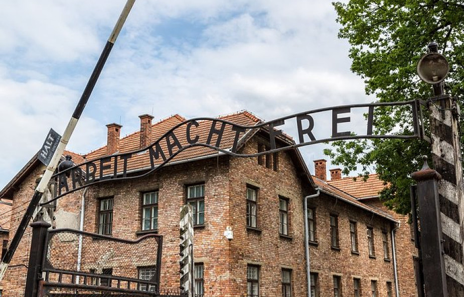 Włoska ANSA: Auschwitz nie był polskim obozem