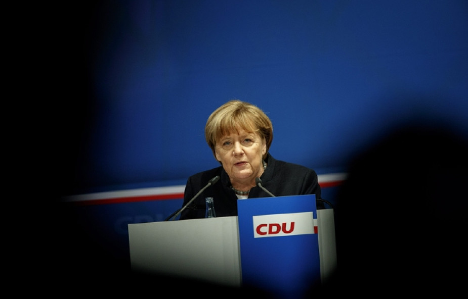 Tematy, które powinna poruszyć w Polsce Merkel