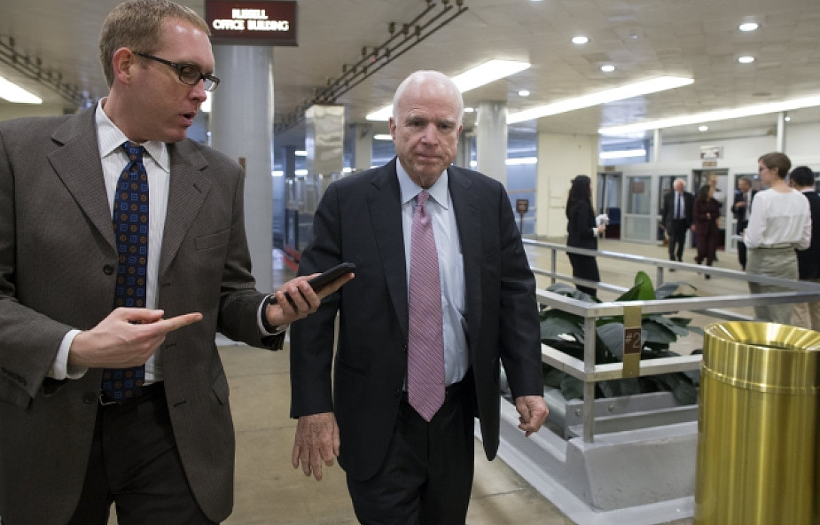Senator McCain: operacja w Jemenie niezbyt udana