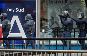 Francja: na lotnisku zastrzelono mężczyznę, który ukradł broń żołnierzowi