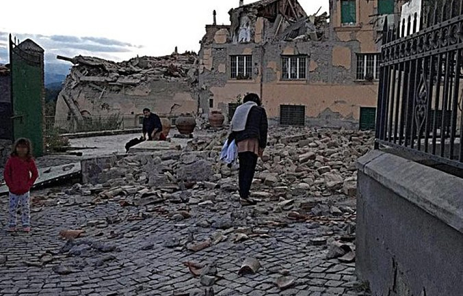 Włochy: odbudowa kościołów po trzęsieniu ziemi