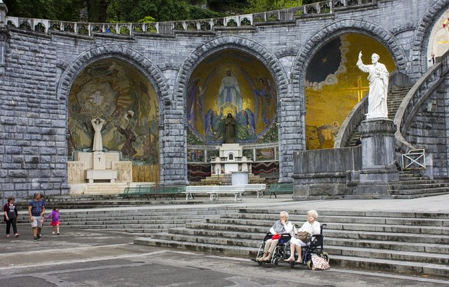 Lekarz z Lourdes: wciąż mamy do czynienia z cudownymi uzdrowieniami