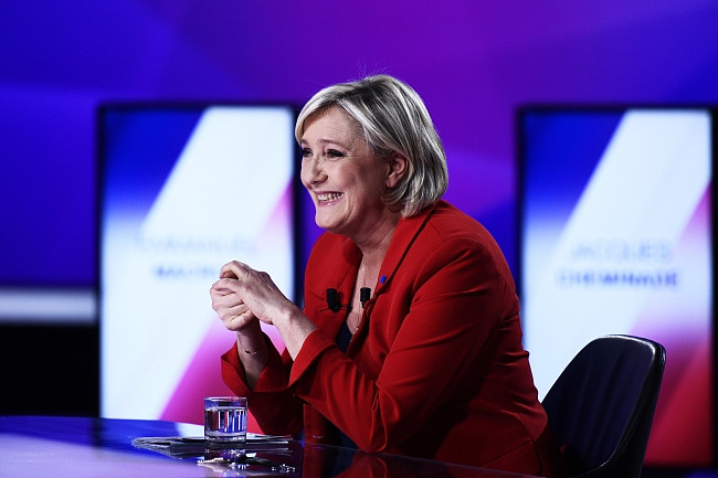 Francja: niepewność przed pierwszą turą wyborów - zdjęcie w treści artykułu