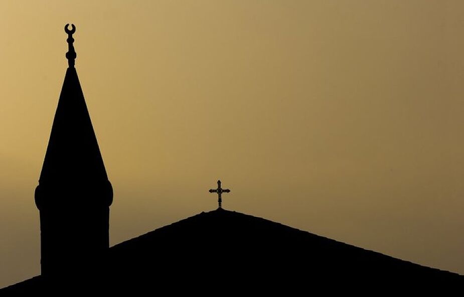 "Dialog z islamem jest ważny, ale nie kosztem chrześcijan"