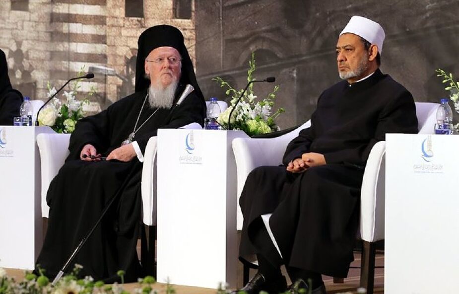 Kair: rozpoczęła się międzyreligijna Konferencja na rzecz Pokoju