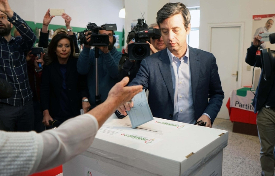 Renzi wygrał prawybory w Partii Demokratycznej
