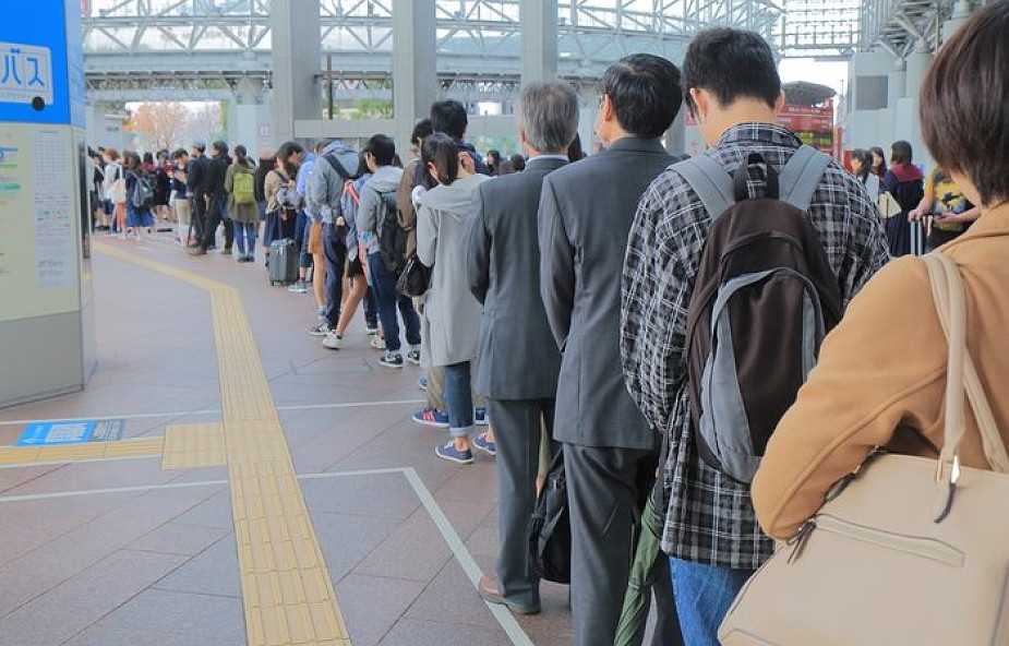 Japoński rząd publikuje listę firm wyzyskujących pracowników