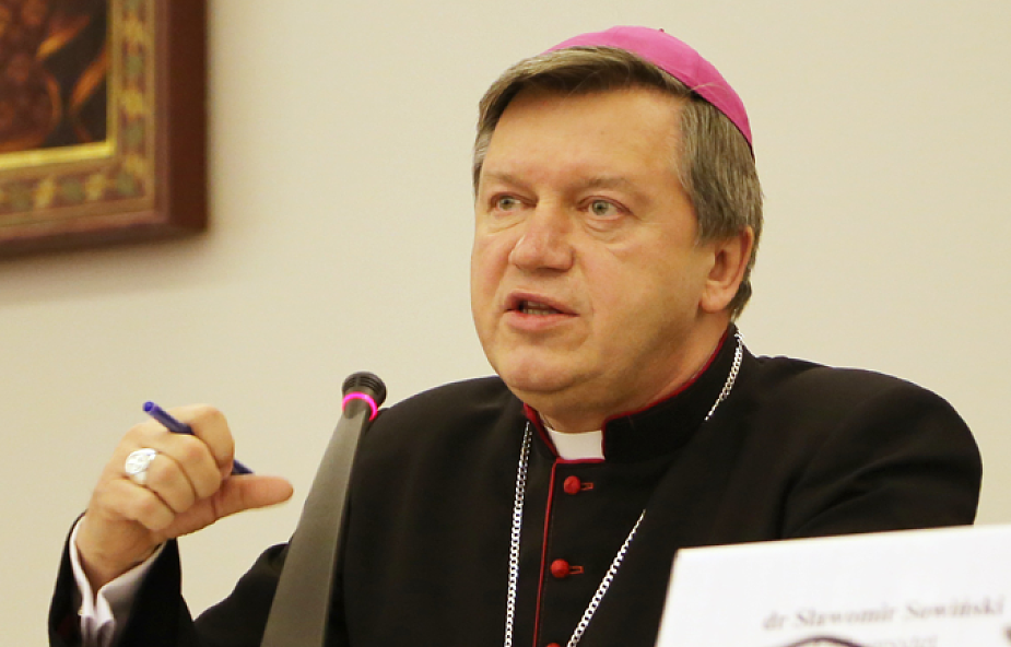 Abp Kupny rozczarowany obiorem listu Episkopatu o patriotyzmie