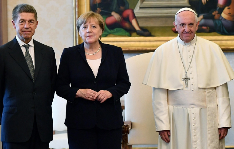 Papież przyjął na audiencji kanclerz Merkel
