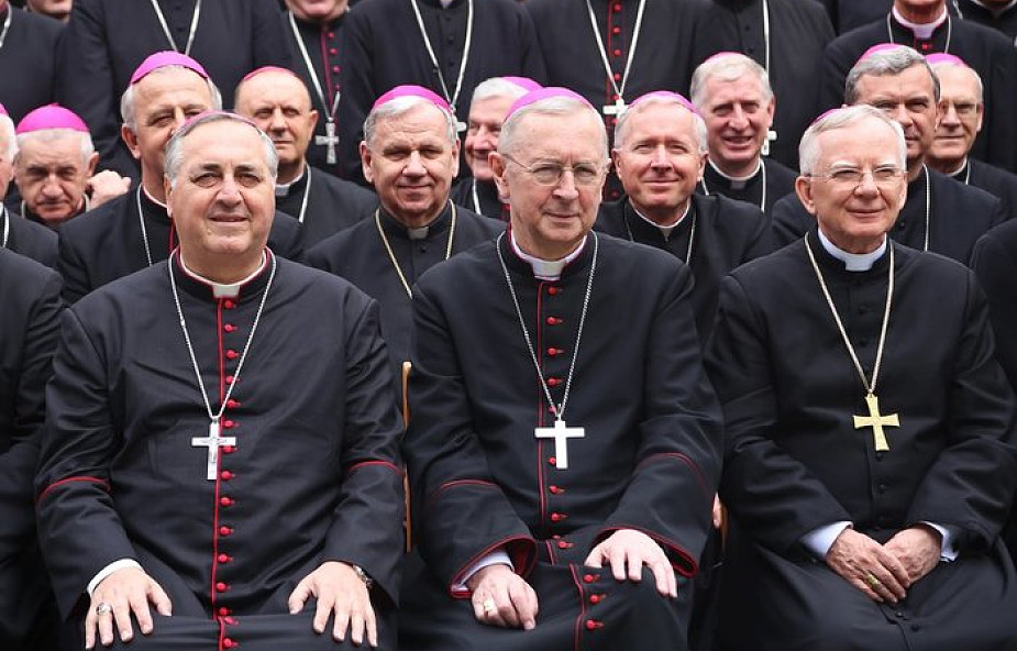 Episkopat: towarzyszenie rozwodnikom to najpilniejsze zadanie Kościoła w Polsce
