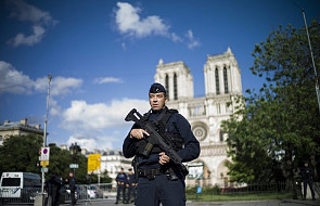 Francja: zamachowiec sprzed Notre Dame związany z IS