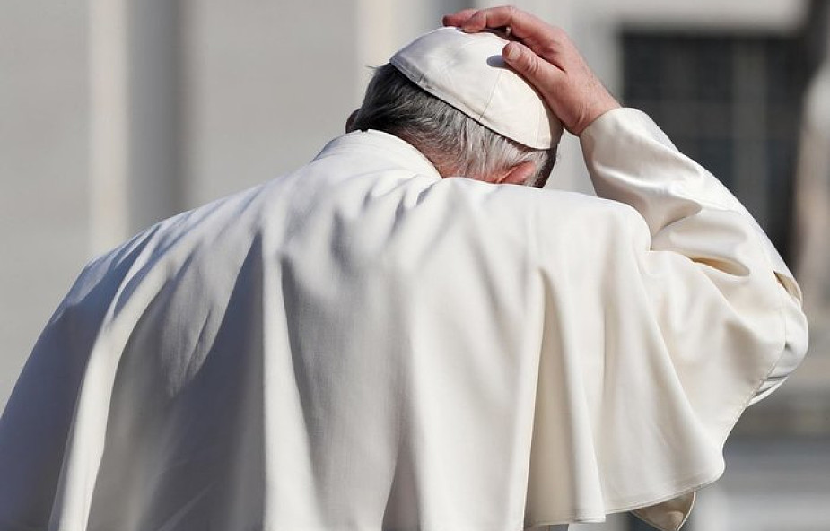 Papież: potrzebna większa obecność kobiet