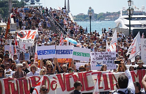 Protest mieszkańców Wenecji przeciwko turystycznej inwazji
