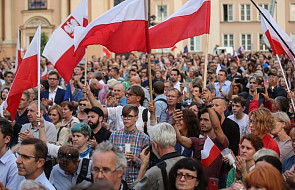 Niemcy: minister sprawiedliwości grozi Polsce "izolacją" w UE