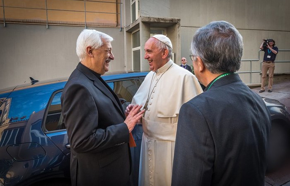 Rzym: papież Franciszek odwiedził jezuitów. Spotkał się z generałem Towarzystwa Jezusowego