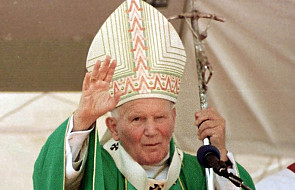 Papież Jan Paweł II do Polaków u początku Roku Maryjnego w Kościele - Magazyn RV