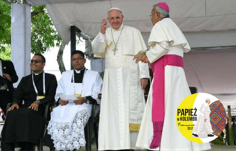 Papież Franciszek na Anioł Pański: pracujmy na rzecz godności ubogich i odrzucanych przez społeczeństwo