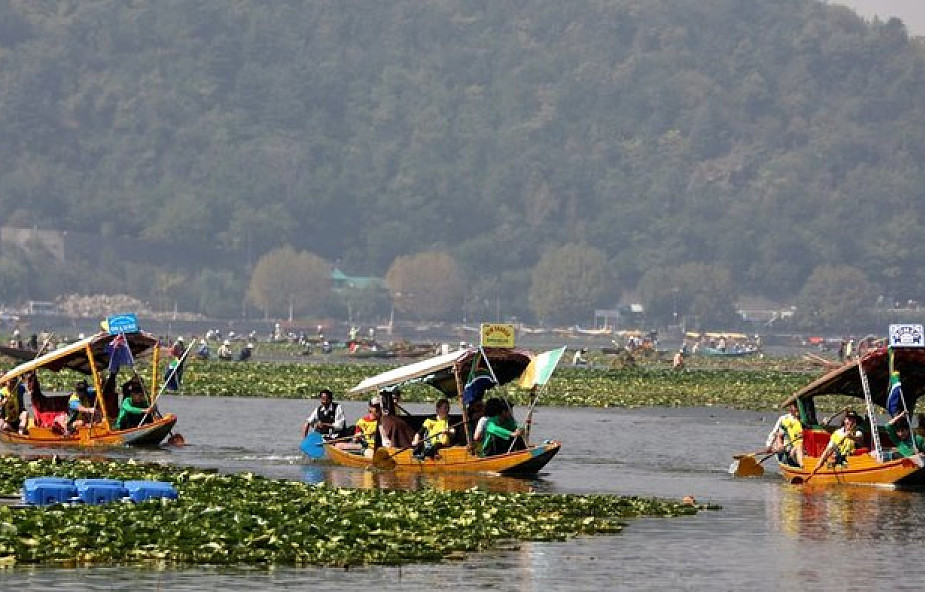 Indie: 19 osób utonęło po przewróceniu się łodzi na rzece