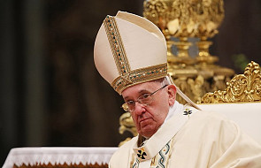 Zarzucają papieżowi herezję. Jak reagować?