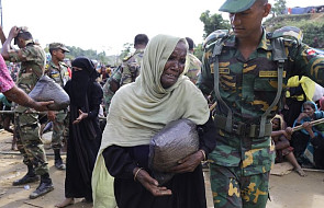 Kardynał odwiedził obóz dla muzułmańskich uchodźców Rohingya. "Dotknąłem ran Chrystusa"