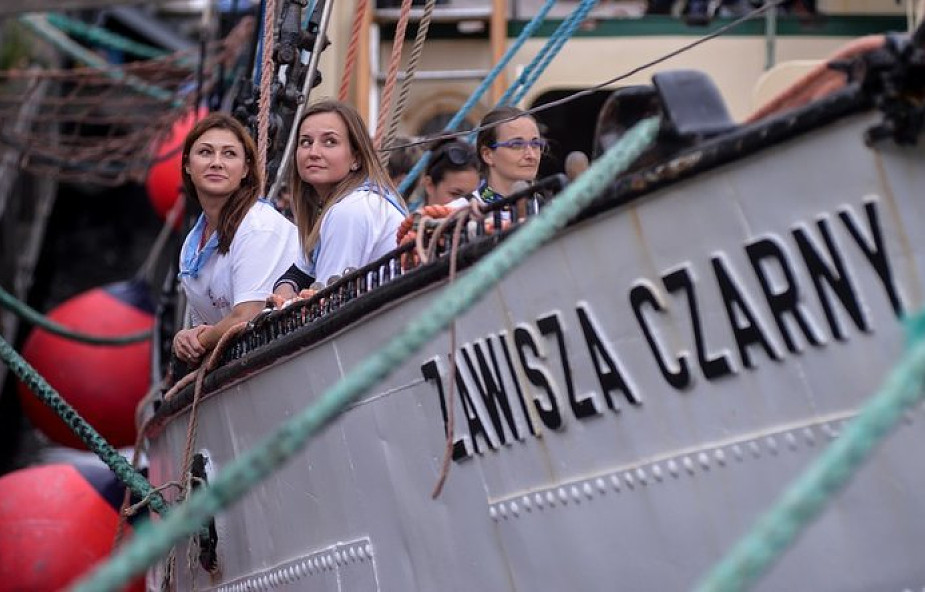 Gdynia: żaglowiec "Zawisza Czarny" wypłynął w Onkorejs do Szwecji