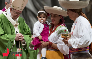Papież wyruszył w podróż do Chile i Peru: wizyta będzie obfitować w "poważne wyzwania"