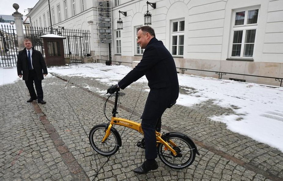 Prezydent Andrzej Duda: elektromobilność to skuteczna metoda walki ze smogiem