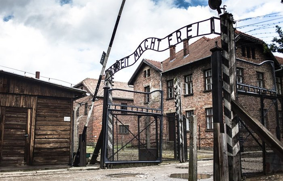 Udostępniono świadectwa procesowe ocalonych z Auschwitz-Birkeanu