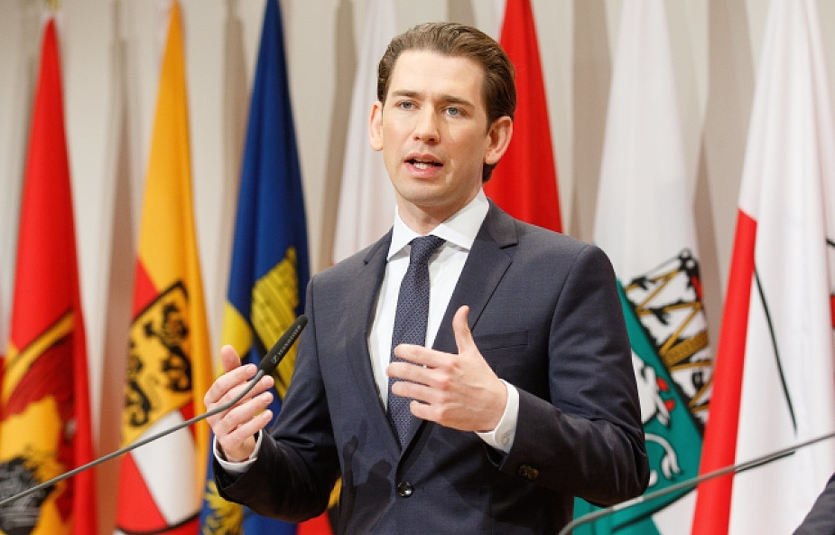 Kanclerz Kurz z dystansem wobec spekulacji o sojuszu Austrii z państwami V4