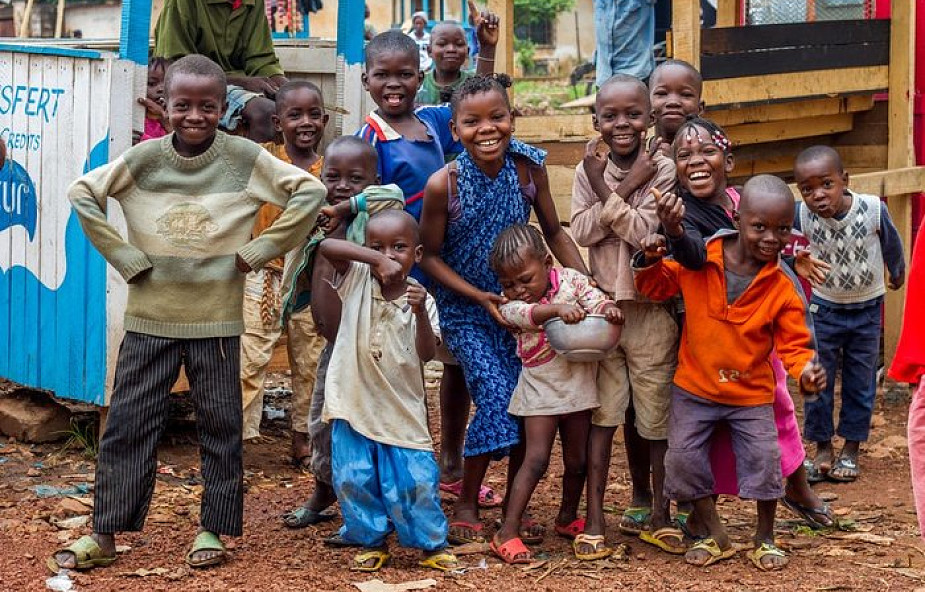 Raport Unicef: 104 mln dzieci nie chodzi do szkoły. Ta liczba wzrośnie