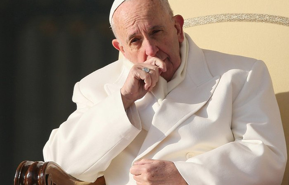 Papież przyznał, że księża nieraz czują się samotni. "Nikt z ludzi o ich nie pamięta"