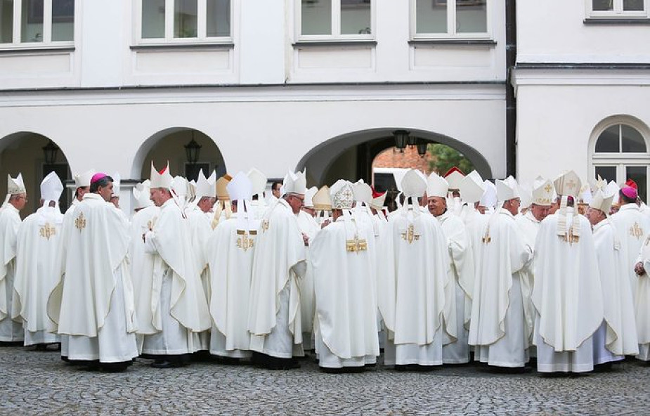 Nadciąga koniec pewnej epoki w polskim Kościele? Mocne słowa teologa