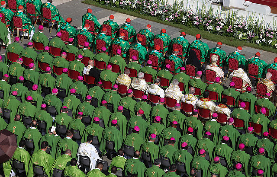 Synod biskupów, a kwestia osób LGBT. Młodzi delegaci naciskają na pasterzy Kościoła